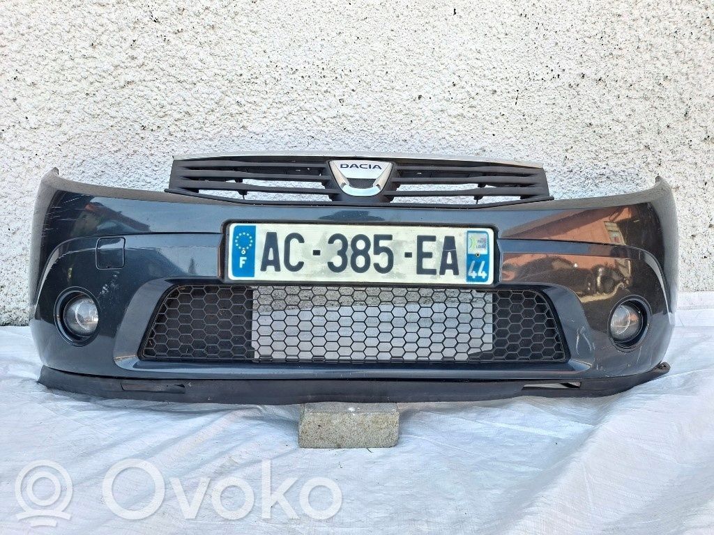 Dacia Sandero Parachoques delantero 