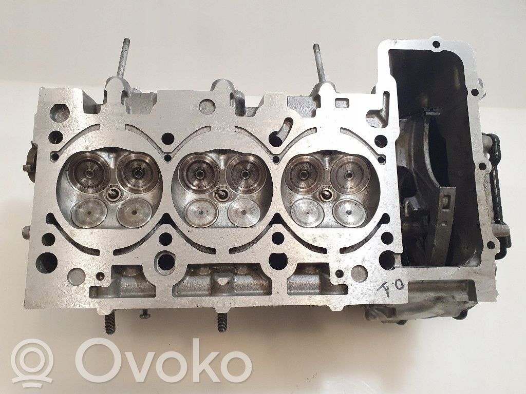 Audi A5 8T 8F Engine head 