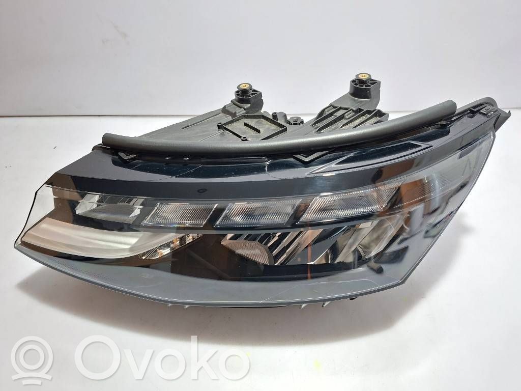 Volkswagen Multivan T7 Scheinwerfer 