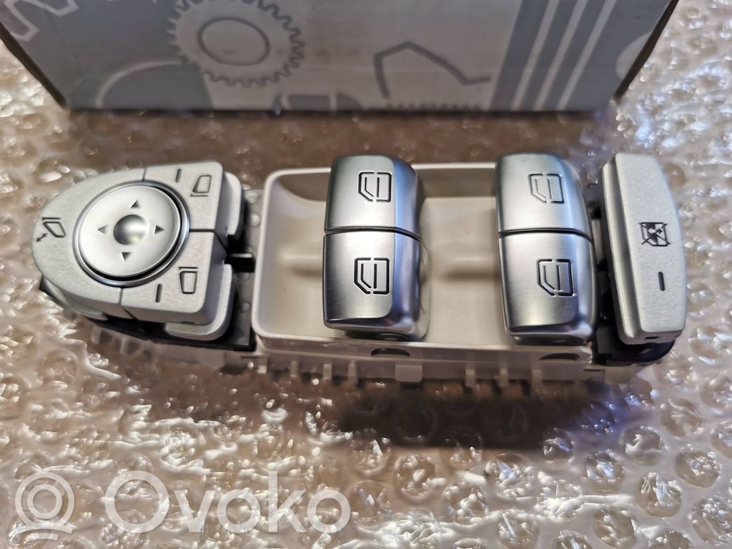 Mercedes-Benz E W213 Interruttore di controllo dell’alzacristalli elettrico 