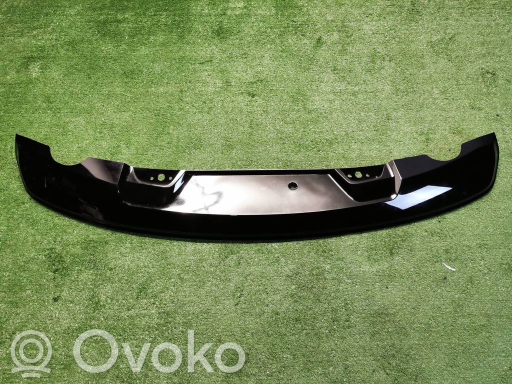 Volvo XC40 Listwa dolna zderzaka tylnego 