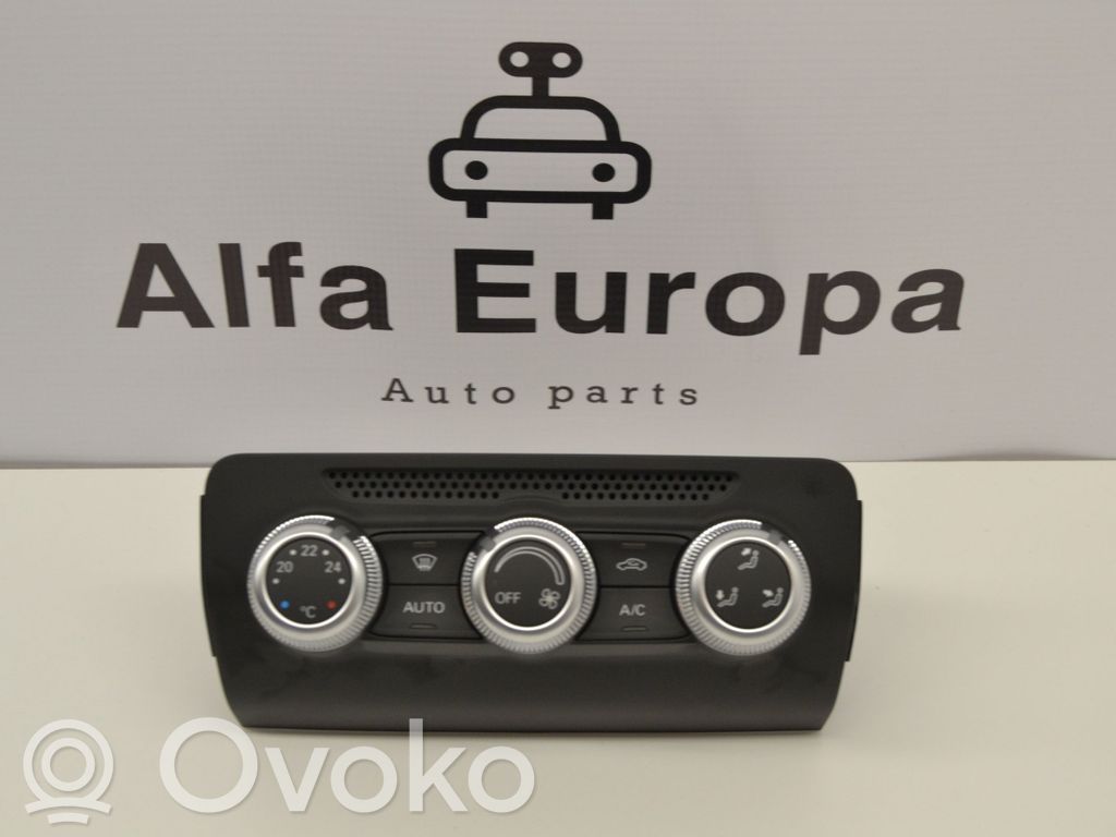 Audi A1 Interior fan control switch 