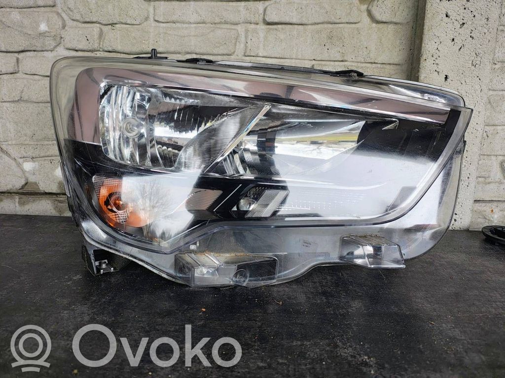 Opel Combo E Headlight/headlamp 
