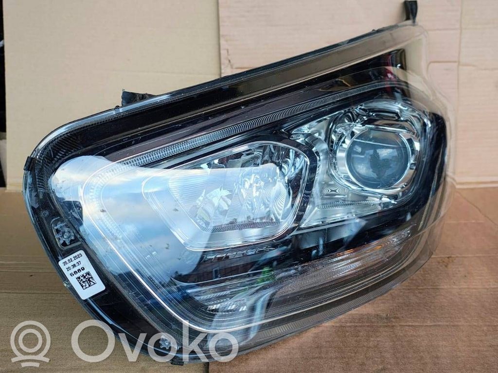 Ford Transit Custom Phare frontale 