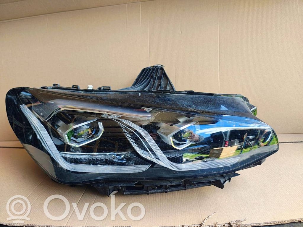 BMW 2 Active Tourer U06 Headlight/headlamp 