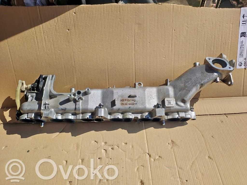 BMW X5 G05 Kolektor ssący 