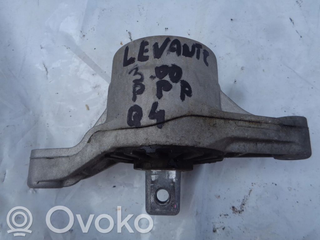 Maserati Levante Engine mount bracket 