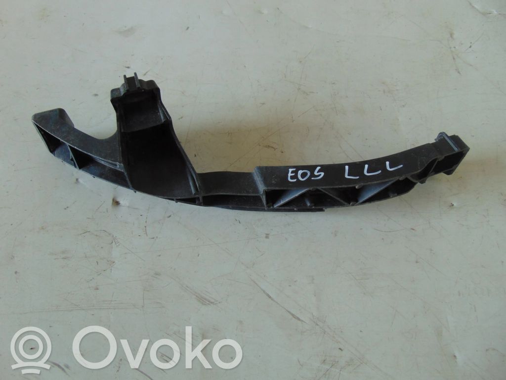 Front bumper mounting bracket   1Q0807889