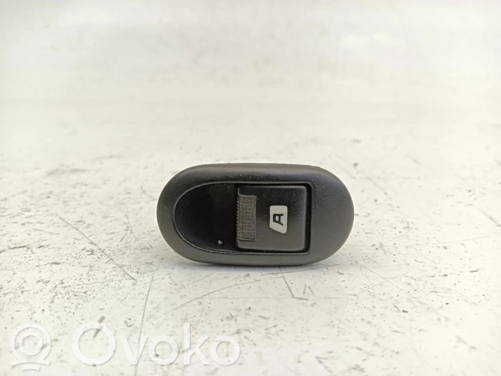 Electric window control switch   96401469