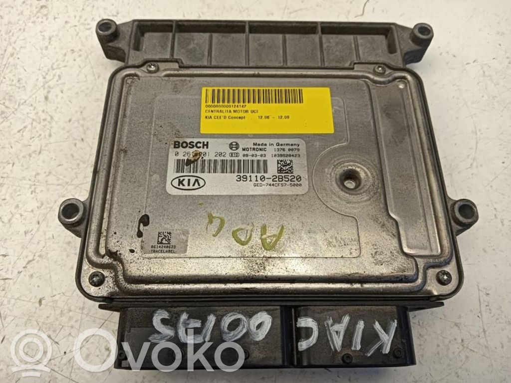 Unidad de control/módulo ECU del motor   0261201202