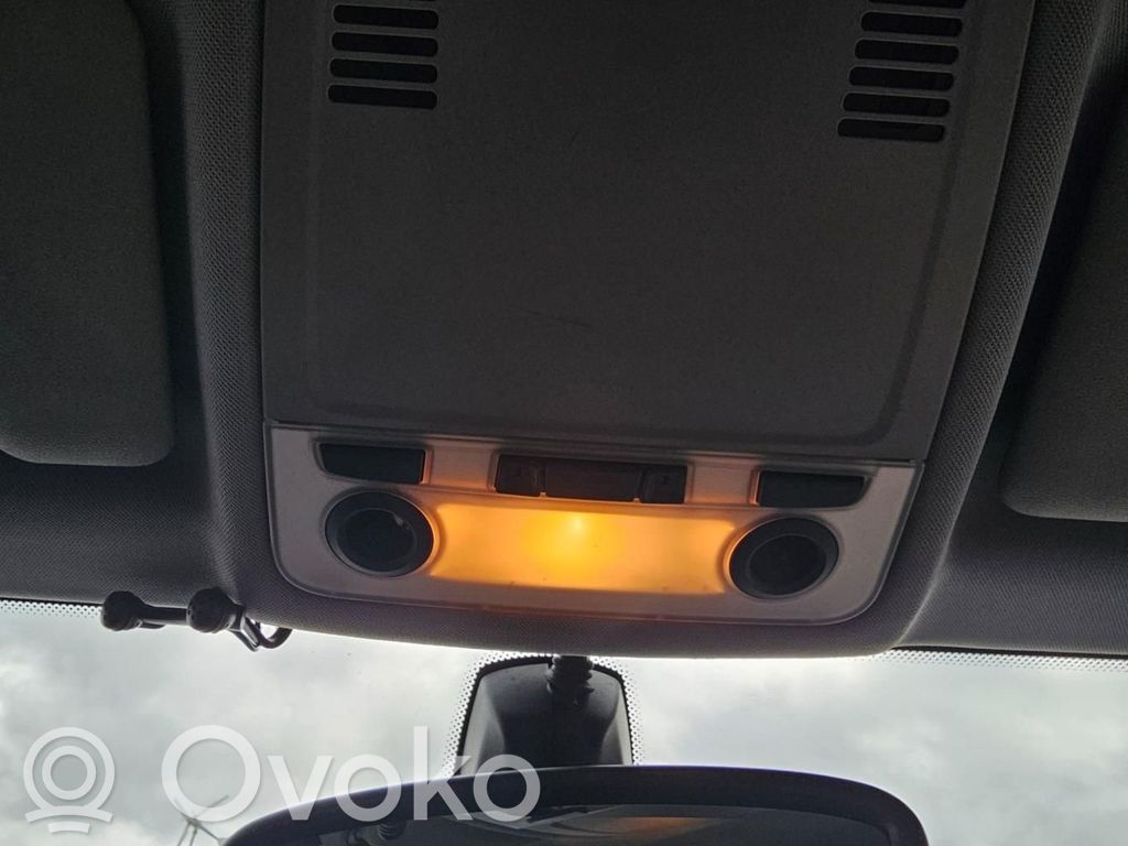 BMW 1 E81 E87 Inne oświetlenie wnętrza kabiny 