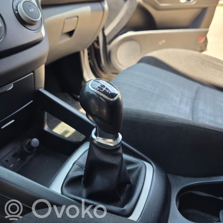 KIA Ceed Palanca de cambios 