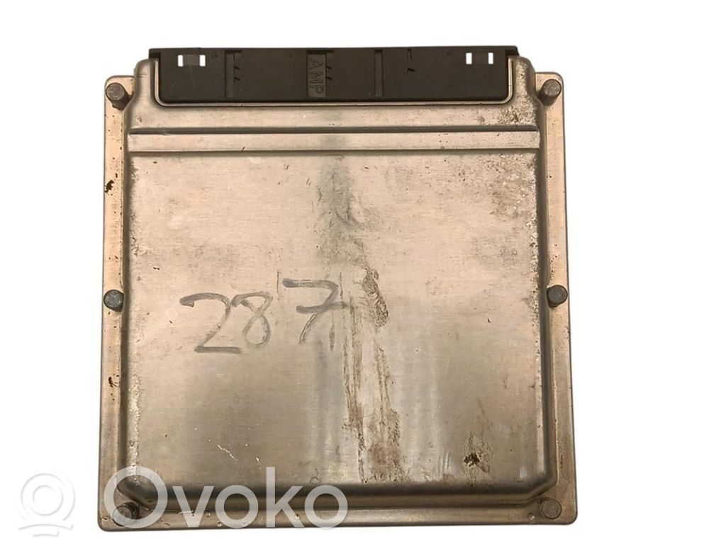 Mercedes-Benz C W203 Komputer / Sterownik ECU silnika 