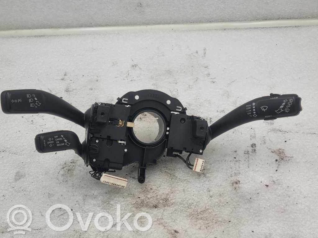 Audi A4 S4 B8 8K Manetka / Przełącznik kierunkowskazów wycieraczek 