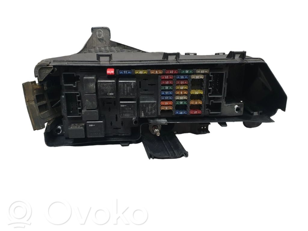 Módulo de fusible   9494210