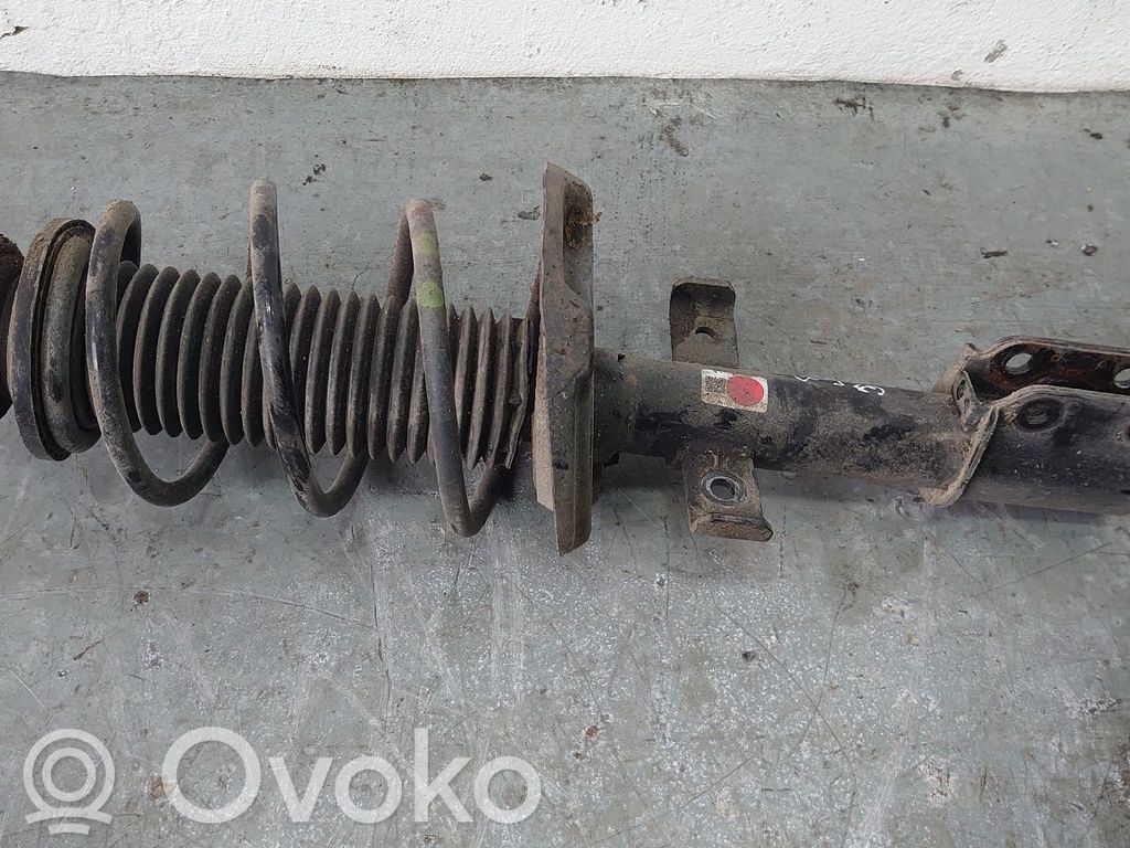 Stoßdämpfer vorne