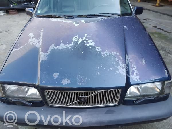 Motorhaube   COM,GRELHA