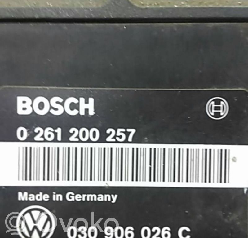 Engine control unit/module   BOSCH,0261200257,030906026