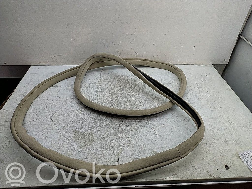 Mercedes-Benz E W211 Cita veida salona detaļa 