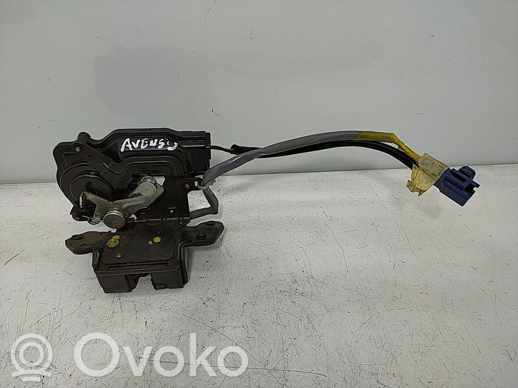 Toyota Avensis T250 Încuietoare externă portbagaj 