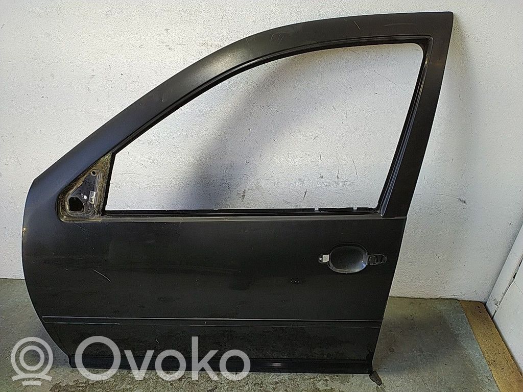 Volkswagen Golf IV Front door 