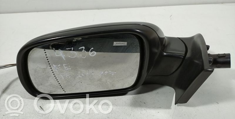 Peugeot 307 Front door electric wing mirror 