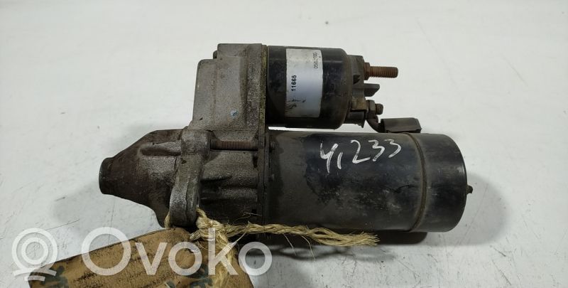 Opel Corsa B Starteris 