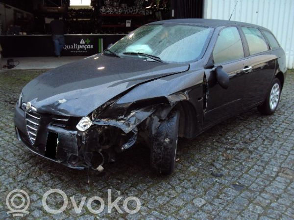 Alfa Romeo 156 Galinės durys 