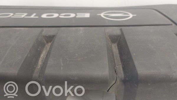 Engine cover (trim)   55558827,55558828,DANIFICADO,RACHADO