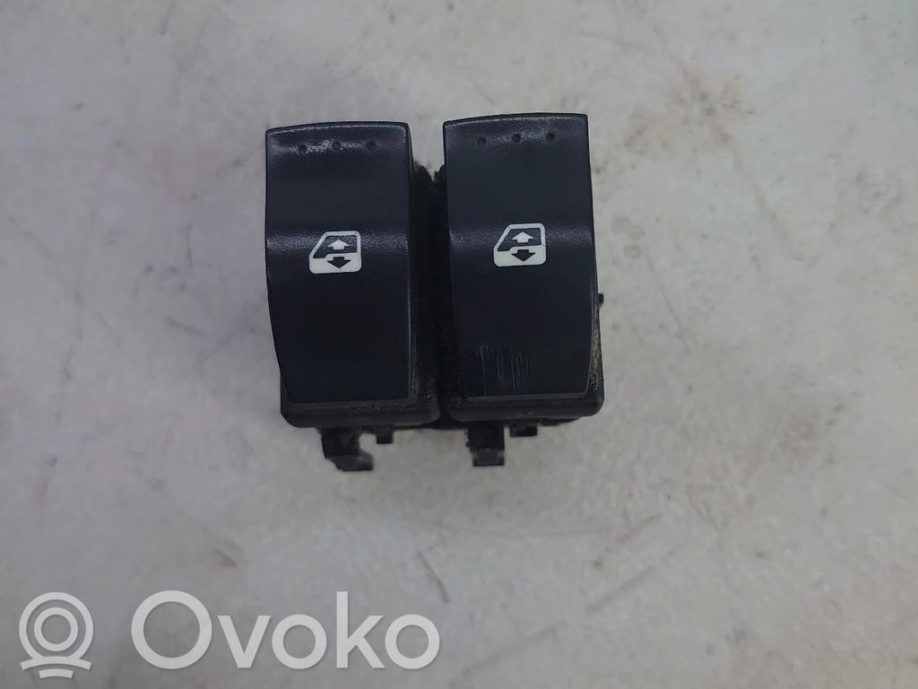 Renault Clio II Comutator comandă geamuri electrice 