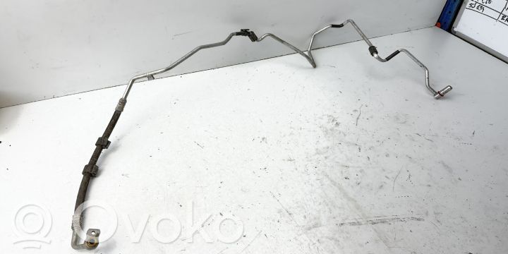 Ilmastointilaitteen putki (A/C)   8K0260710N