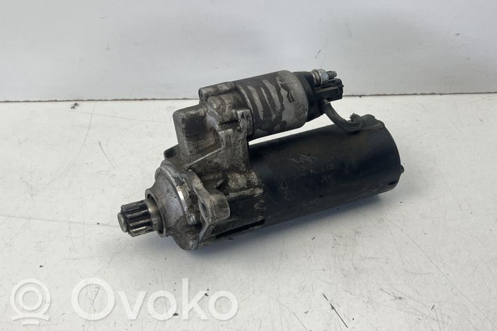 Volkswagen PASSAT B6 Starteris 