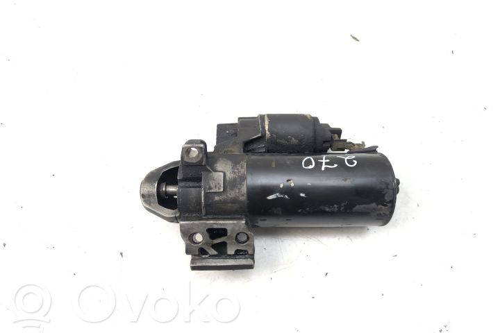 Starter motor   001109070