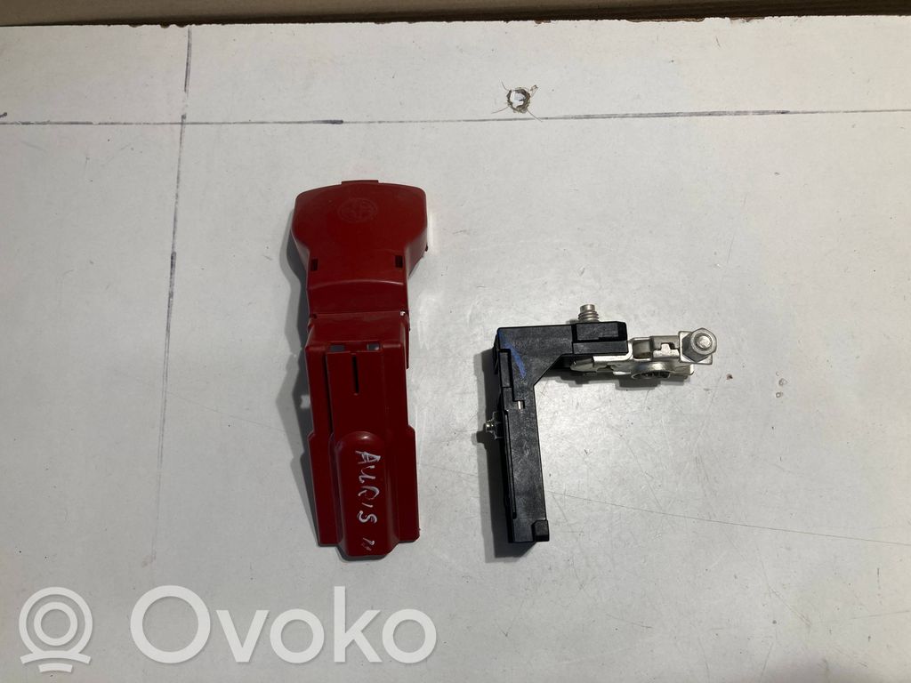 Toyota Auris E180 Pliusinis laidas (akumuliatoriaus) 