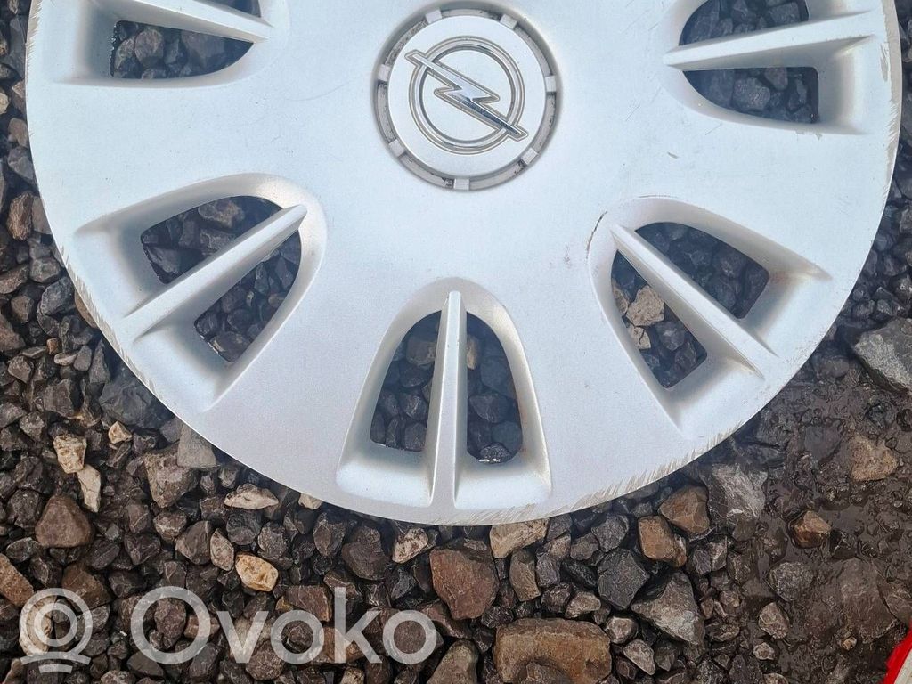 Opel Corsa D Ornament central jantă R15 
