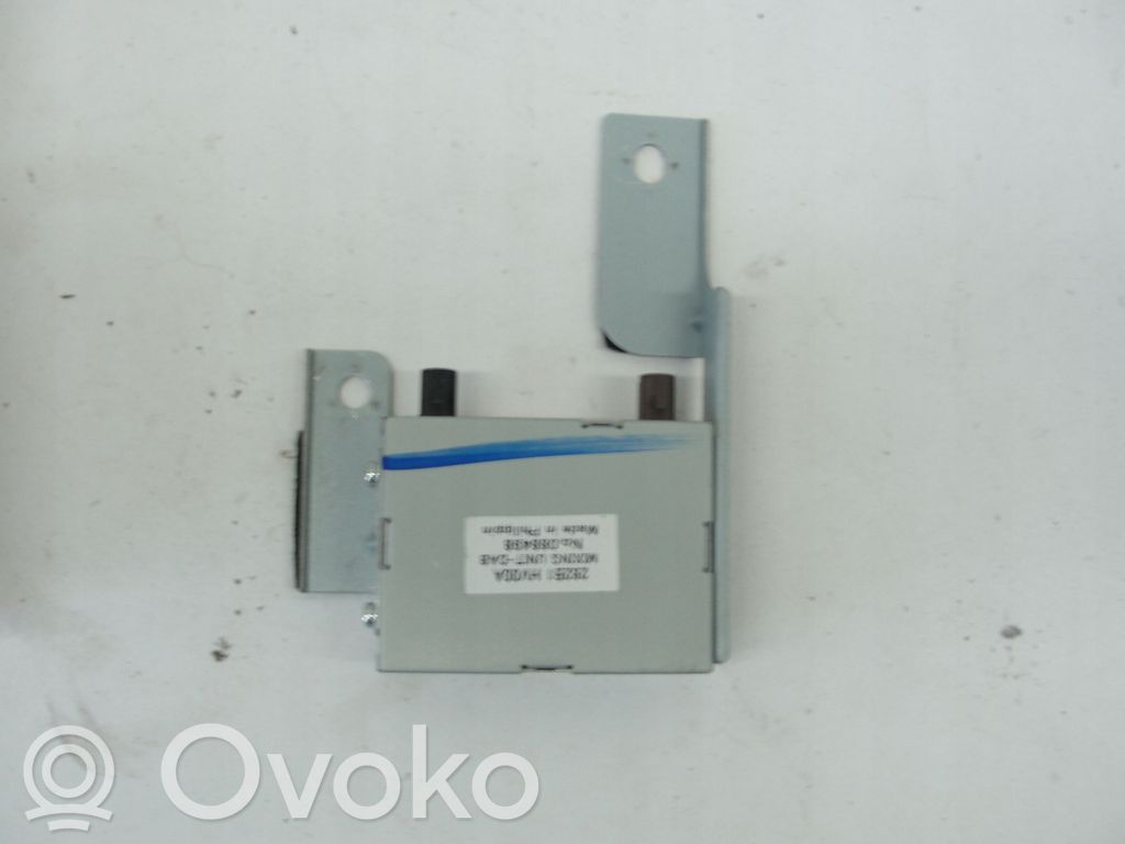 Nissan Qashqai Aerial antenna amplifier 