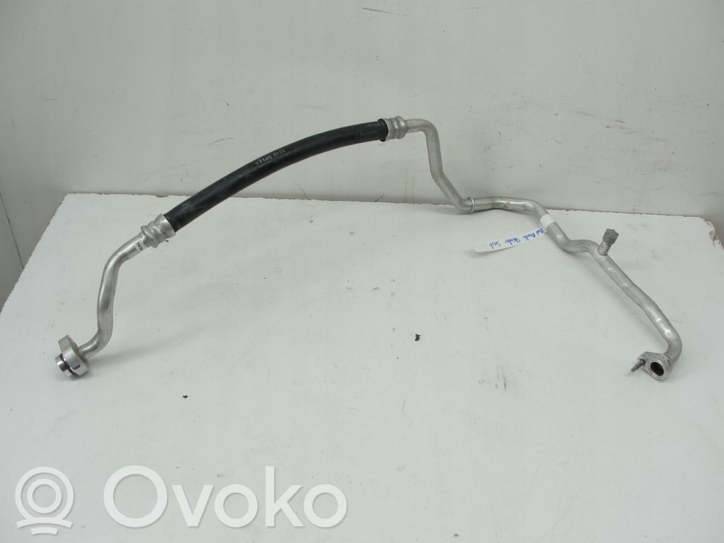 Ilmastointilaitteen putki (A/C)   5Q0816743H,5Q0816743,5Q0816743H