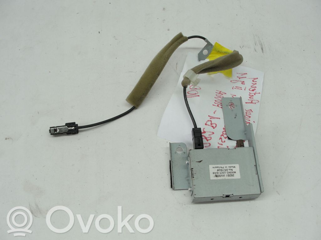 Nissan Qashqai Aerial antenna amplifier 