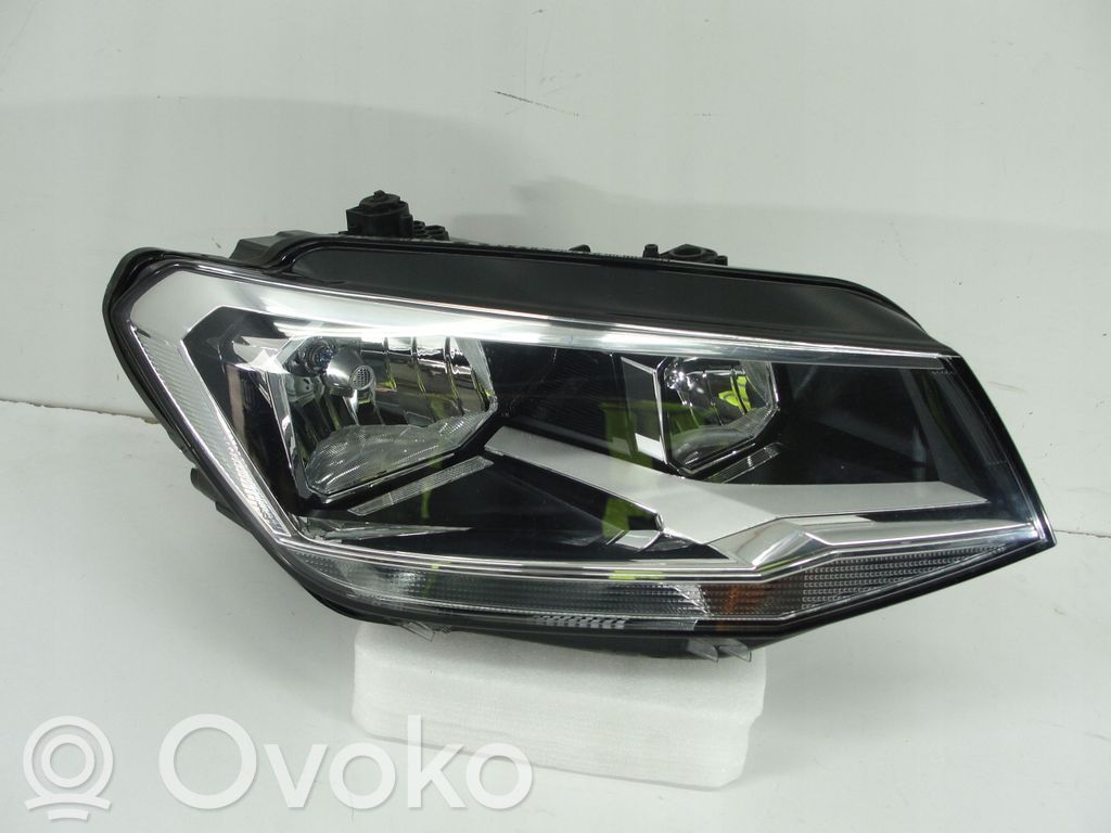 Volkswagen Caddy Phare frontale 