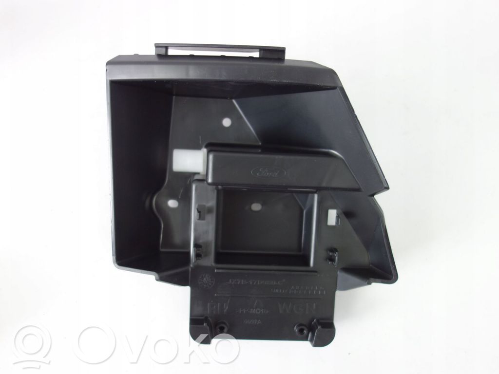 Ford Focus Rear bumper mounting bracket 