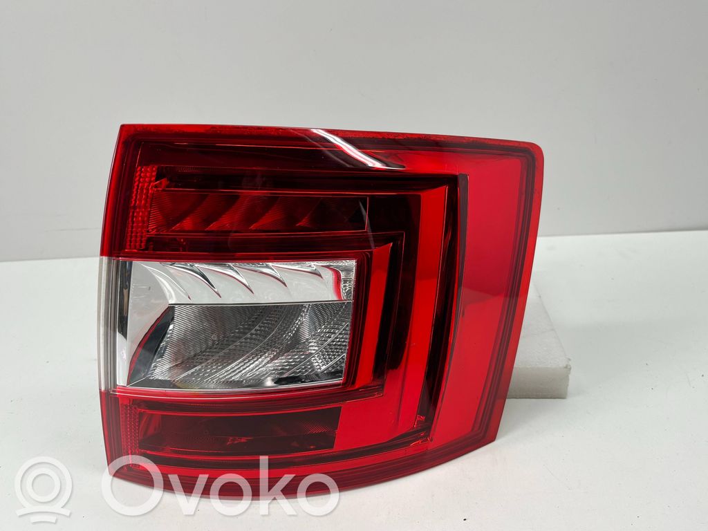 Skoda Octavia Mk3 (5E) Lampa tylna 