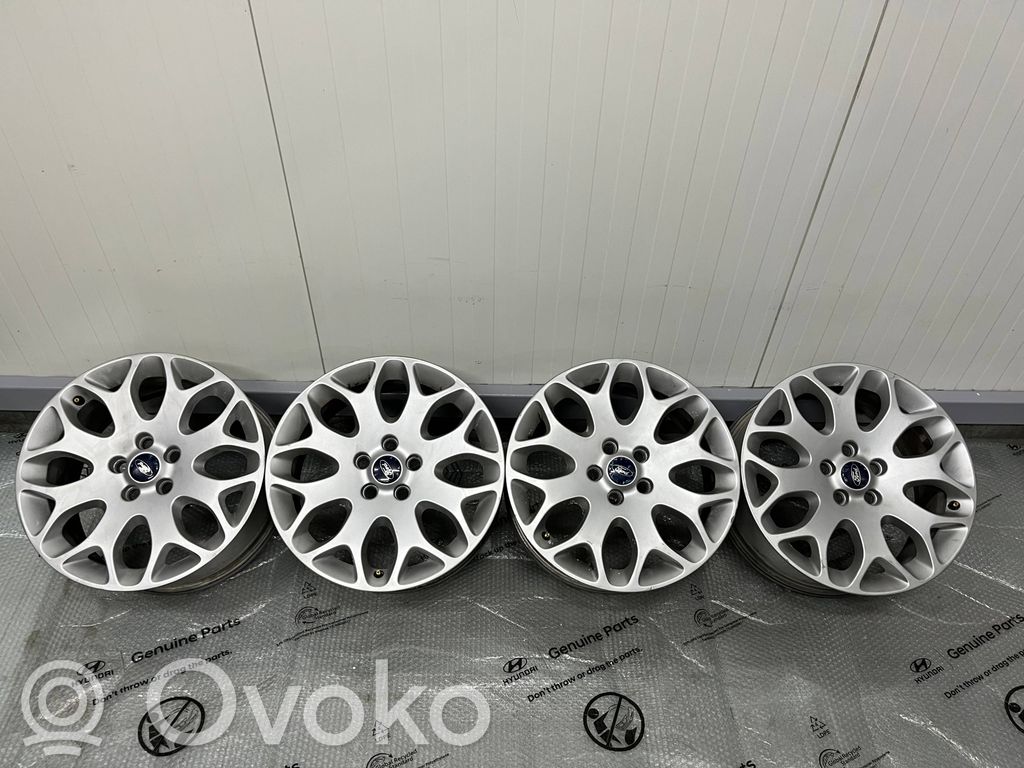 R17-alumiinivanne   8M5J1007AA
