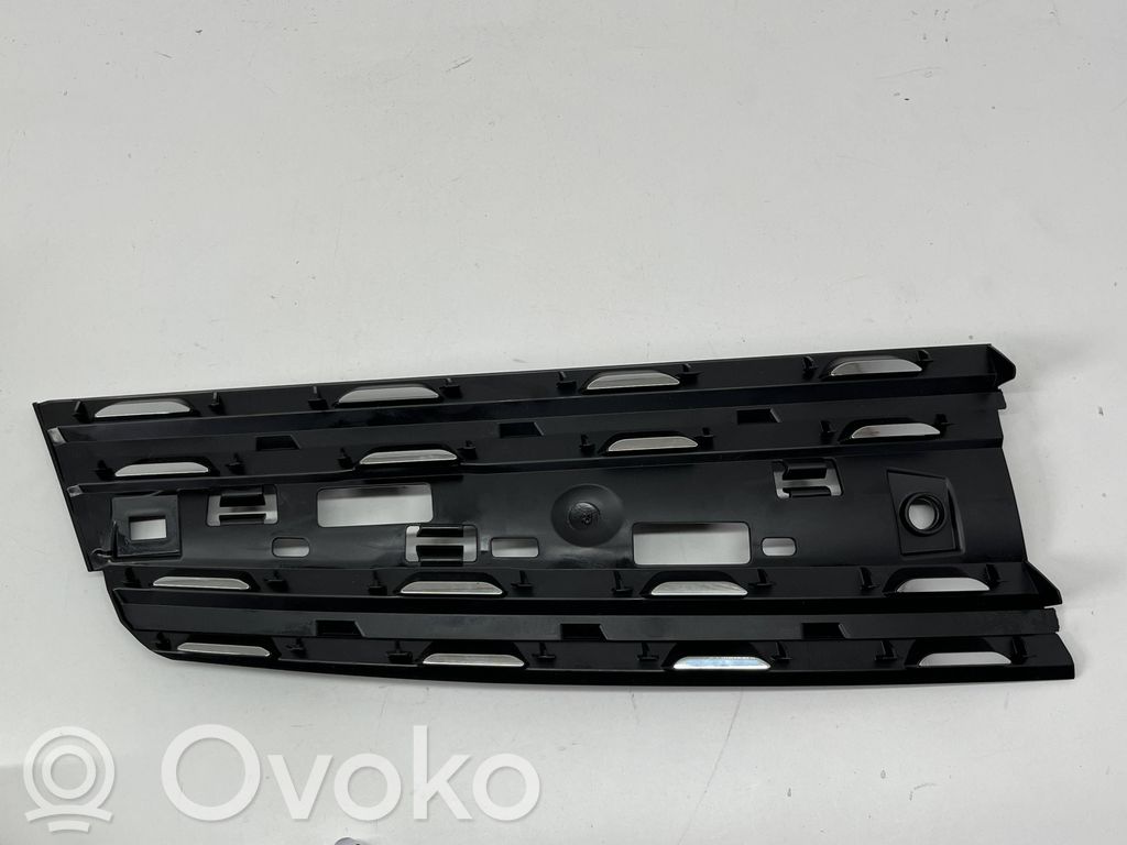 Opel Vivaro Rejilla delantera 