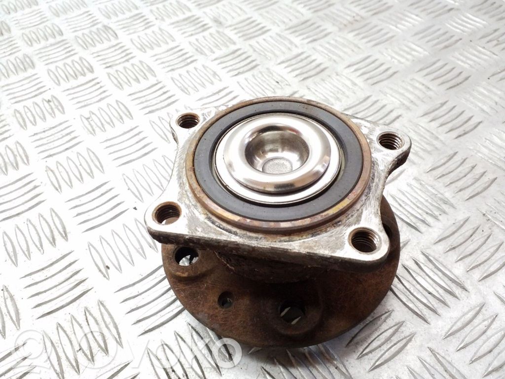 Cubo de rueda trasera