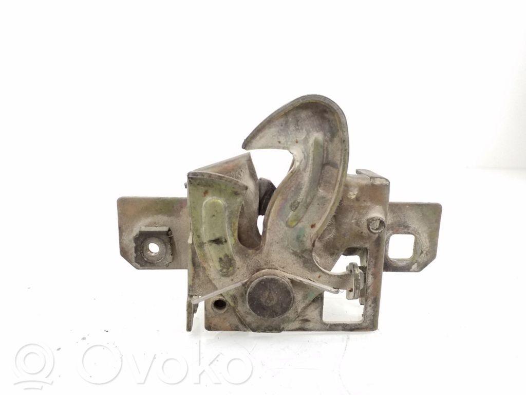 Engine bonnet/hood lock/catch