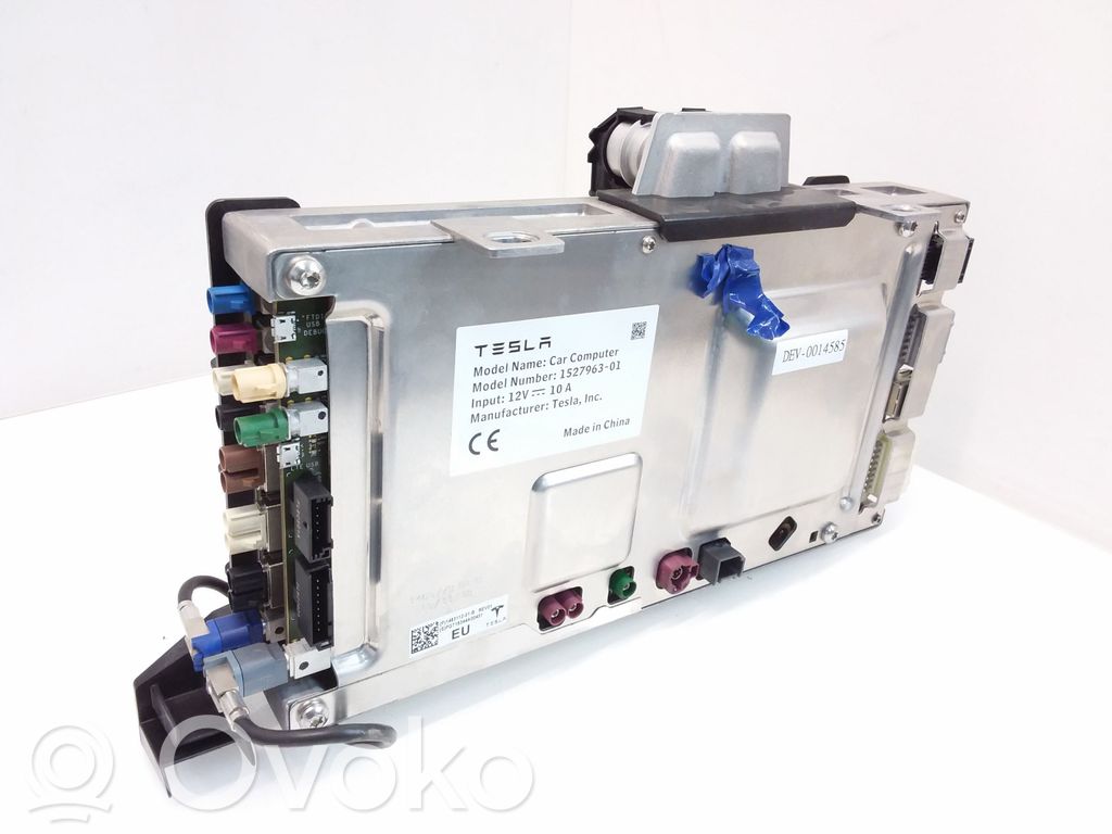 Tesla Model 3 Engine control unit/module 