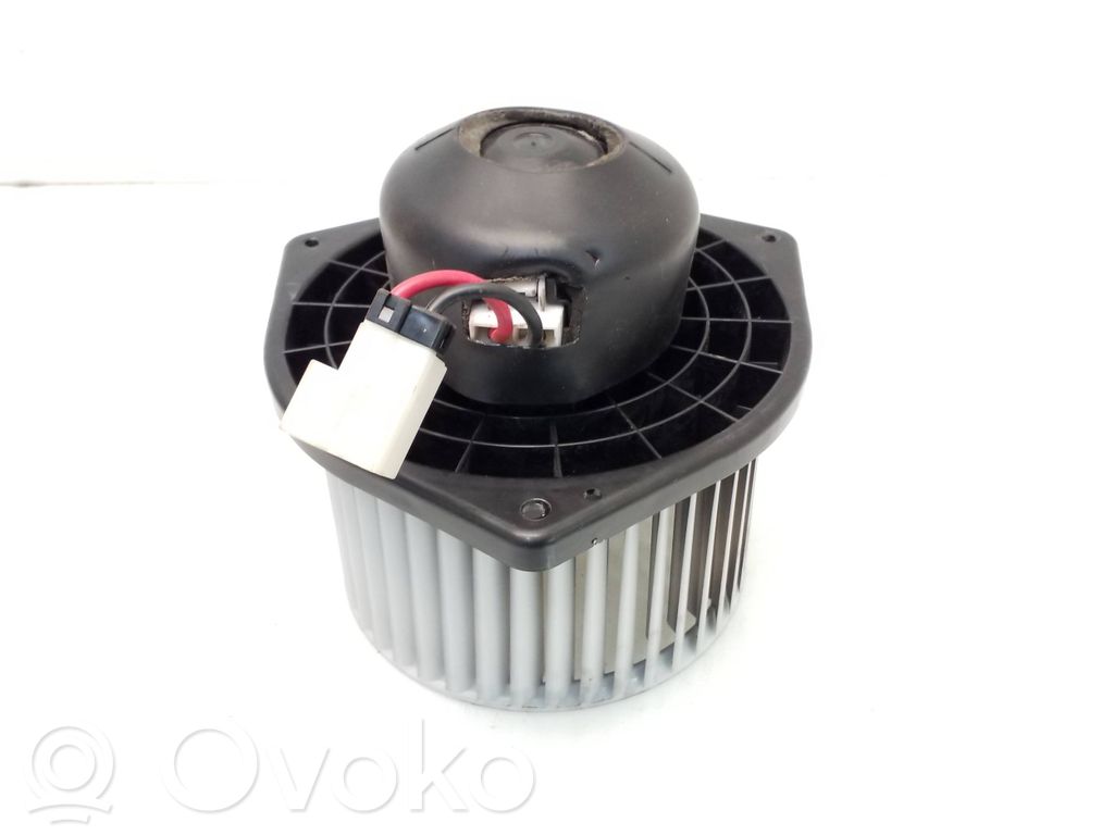 Suzuki Grand Vitara II Heater fan/blower 