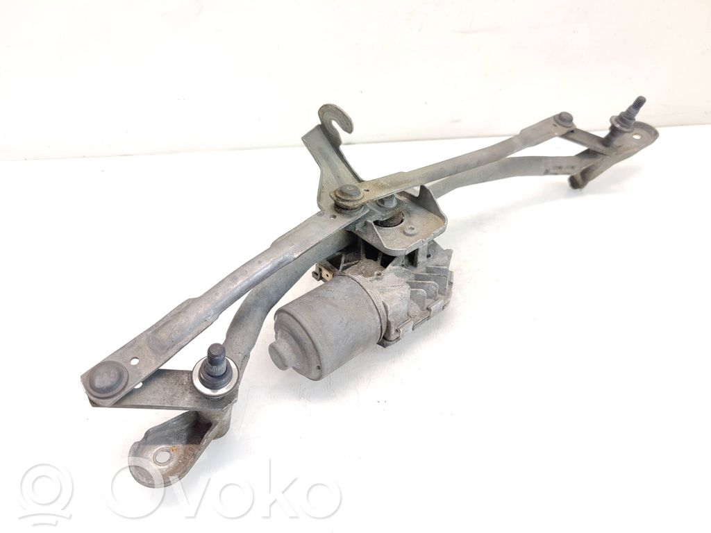 BMW 5 F10 F11 Front wiper linkage and motor 