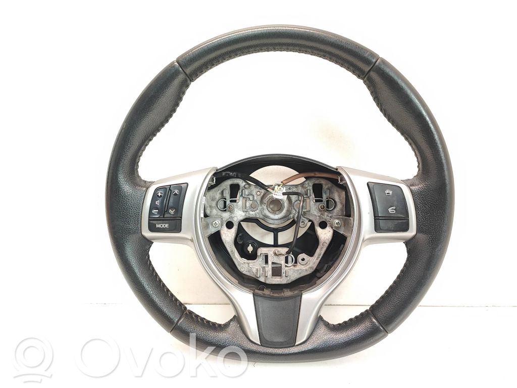 Toyota Yaris Volan 