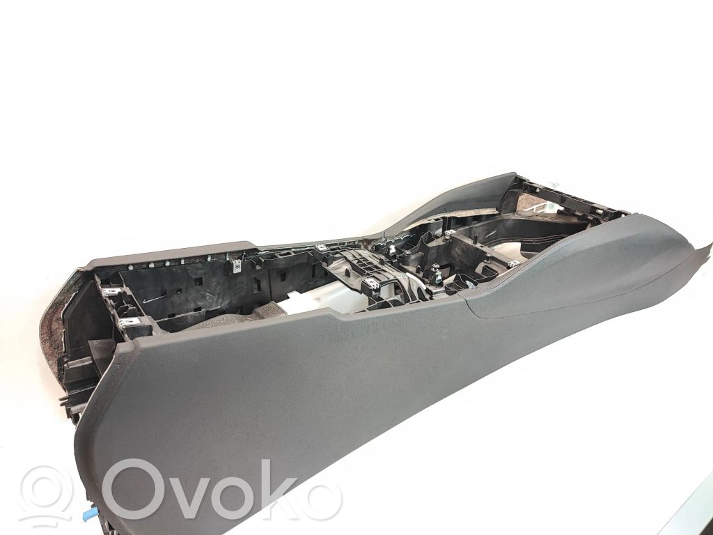 BMW 5 G30 G31 G38 Keskikonsoli 
